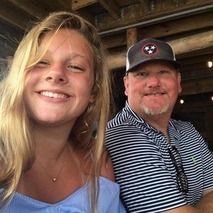 Meet your Posher, Avery